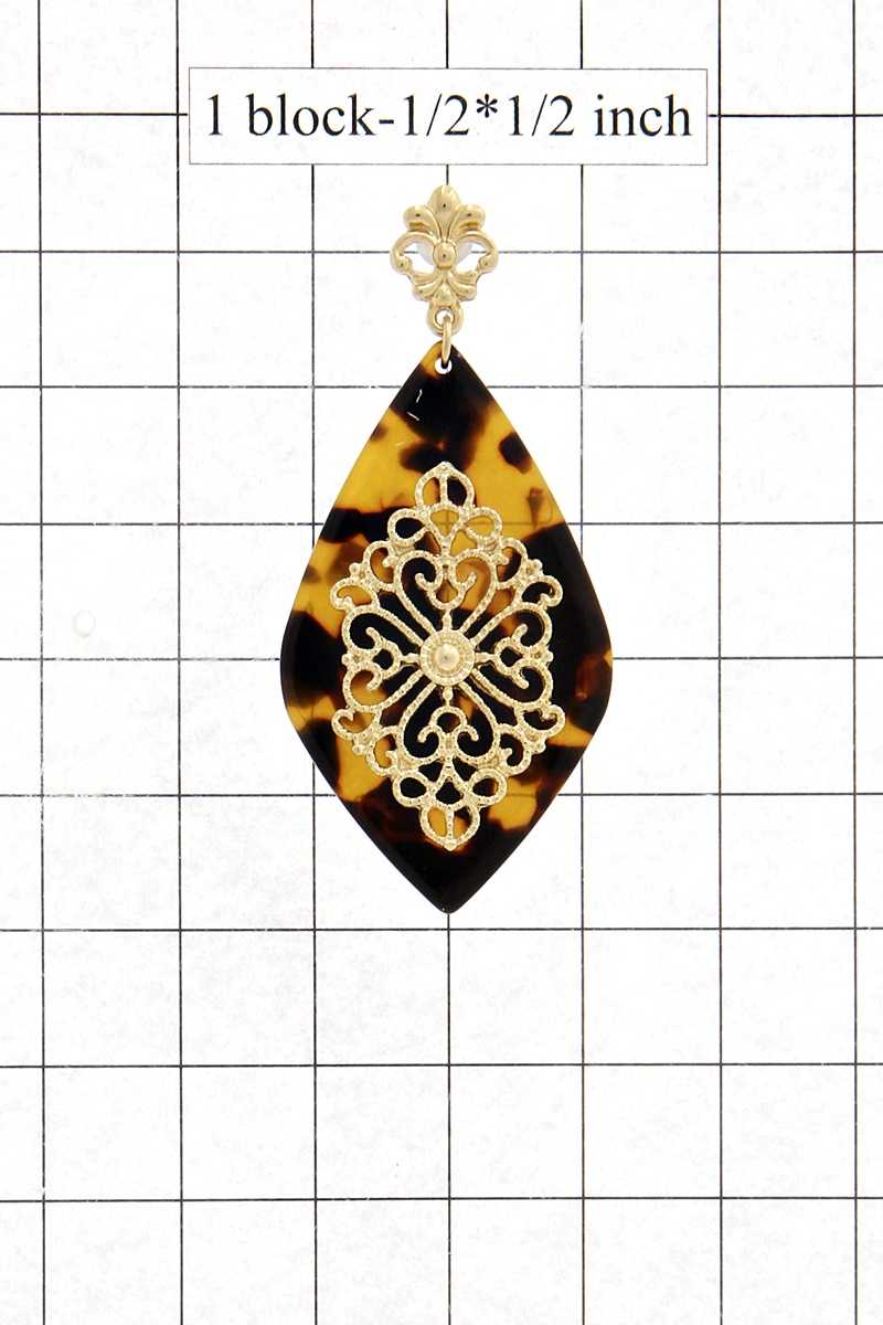 Teardrop Moroccan Pattern Earring