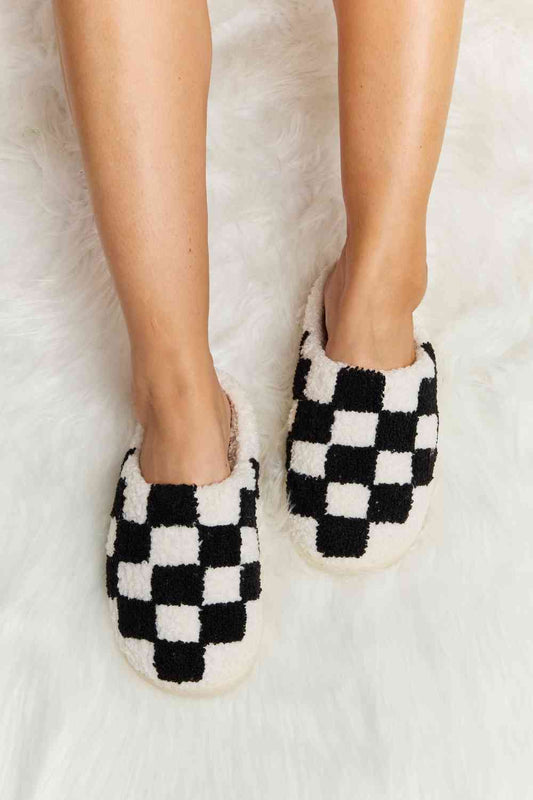 Melody Checkered Print Plush Slide Slippers - Premium  from Trendsi - Just $25! Shop now at ZLA